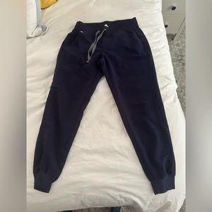 Figs women’s scrub joggers